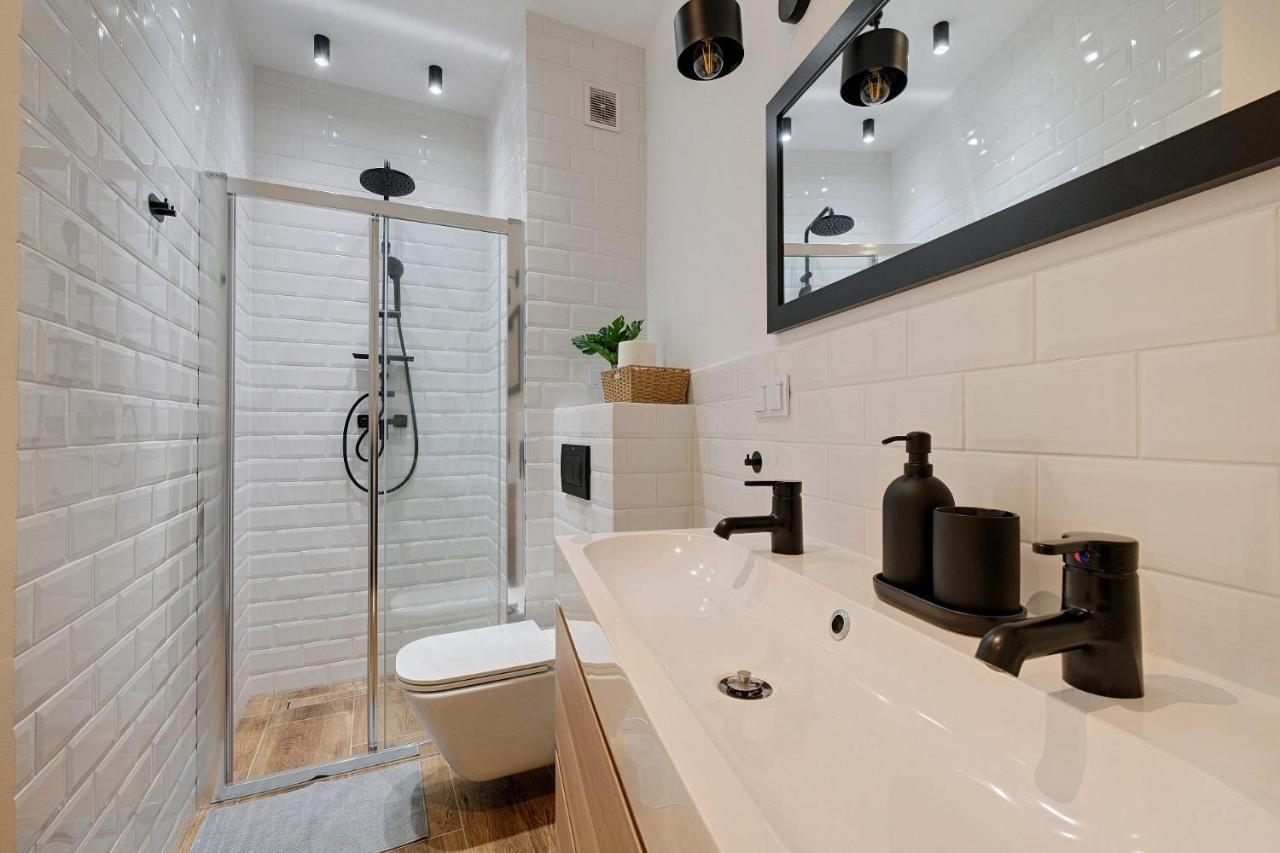 Апартаменты Targowa 10 Modern 2Br Apt Варшава Экстерьер фото